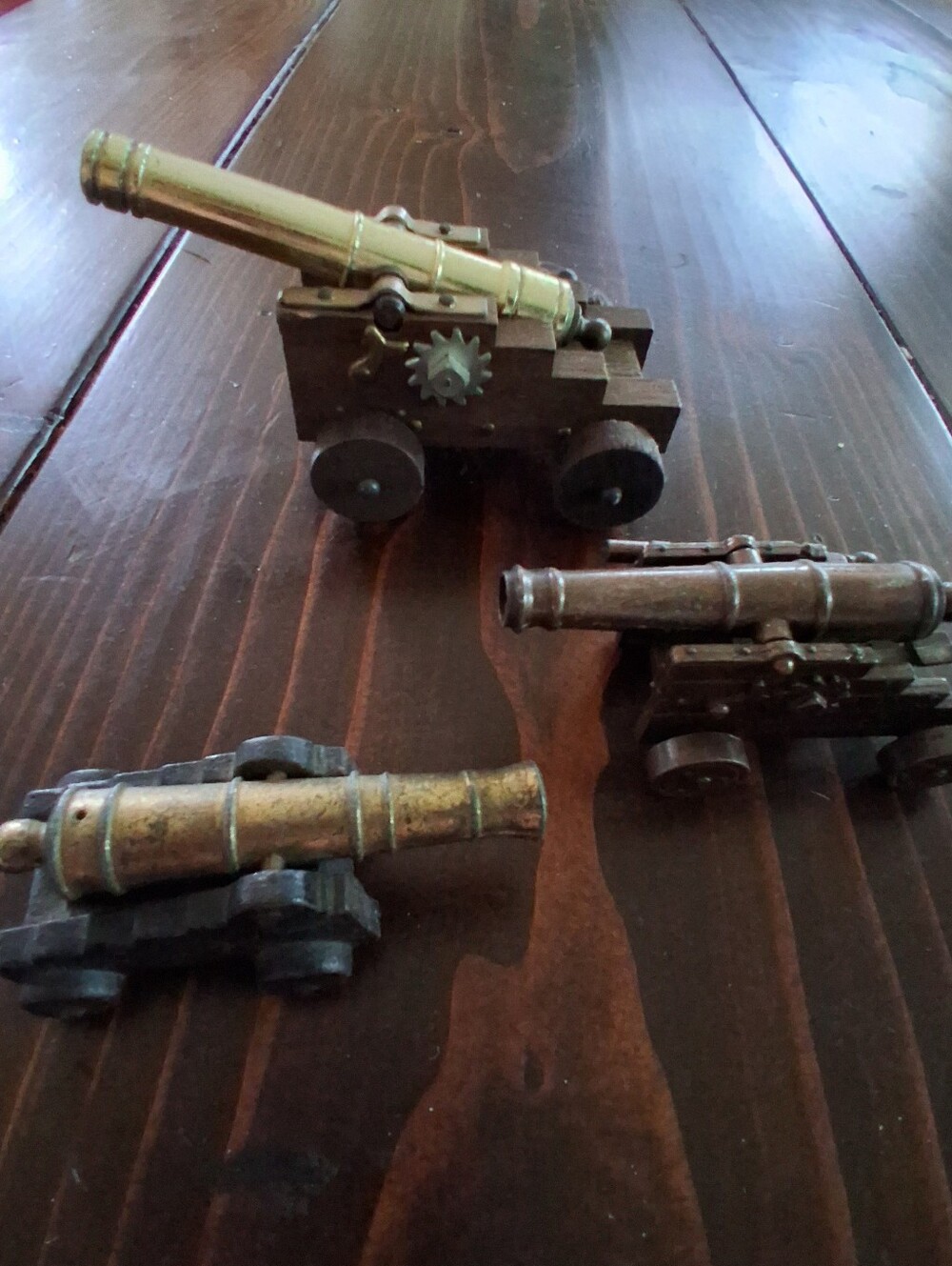 Vintage Toy Cannon Set